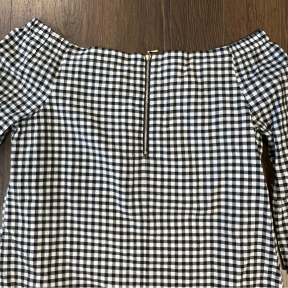 White House Black Market Black and White Of The Shoulder Gingham Blouse SZ SM - Picture 7 of 7